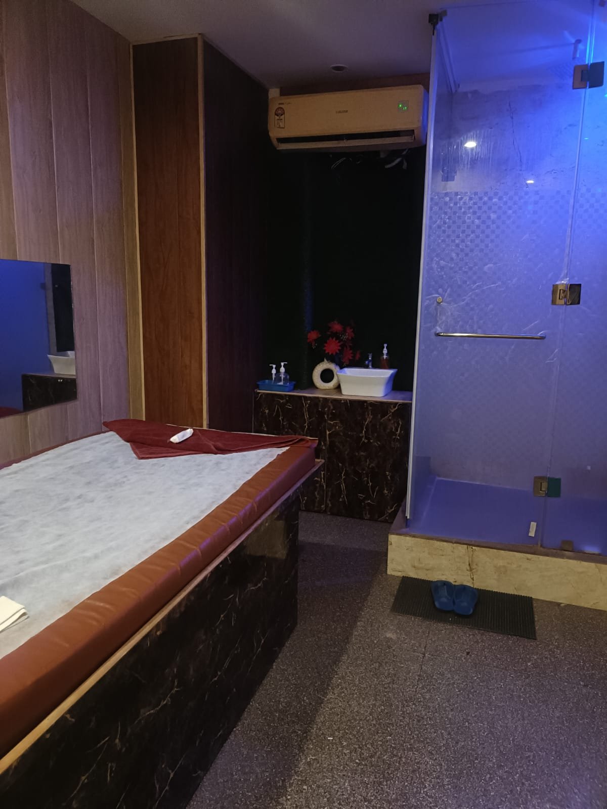 spa img